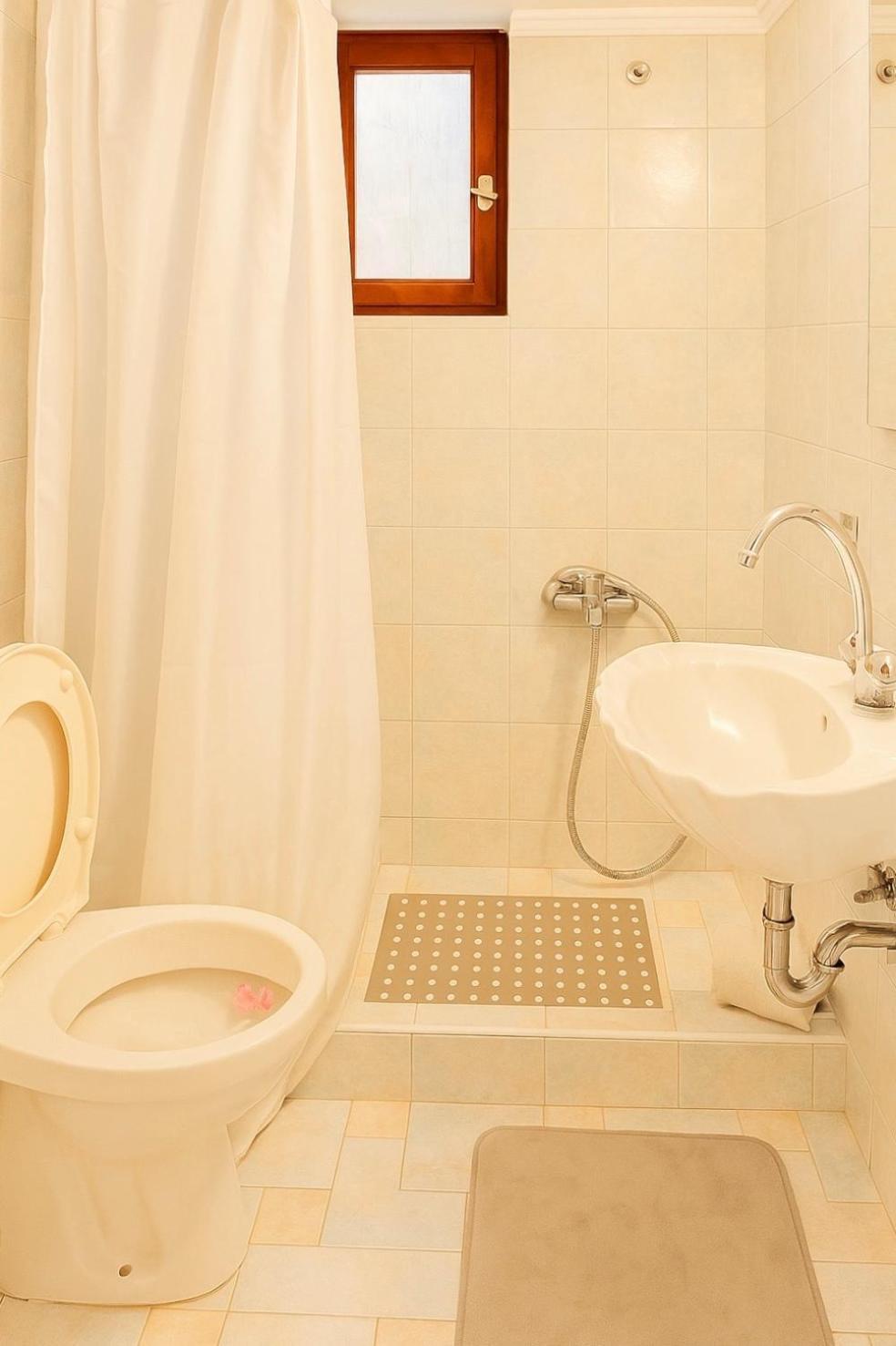 Στούντιο Κέντρου Άνω Πόλης Πάτρας Apartment Luaran gambar